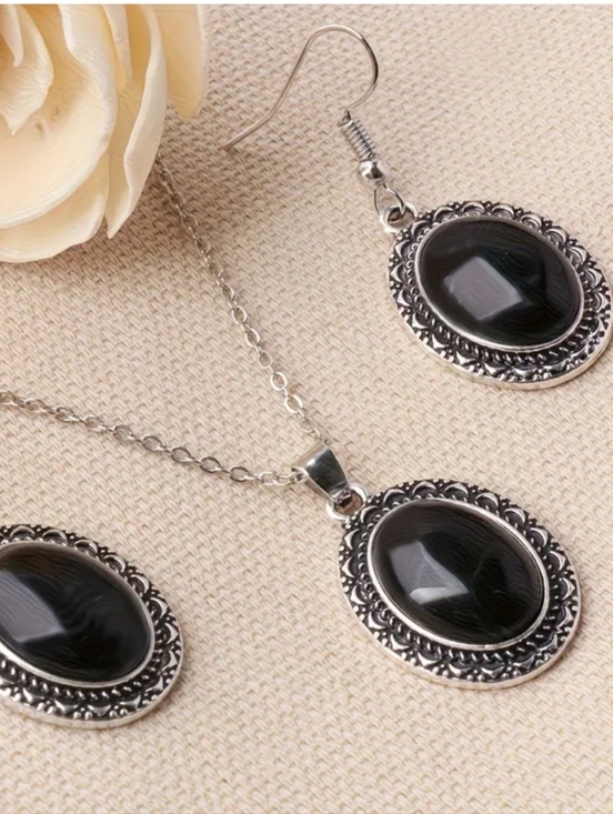 Jewelry - Bohemian Silver/Black Tone Filigree Pendant Short Necklase And Earrings Set